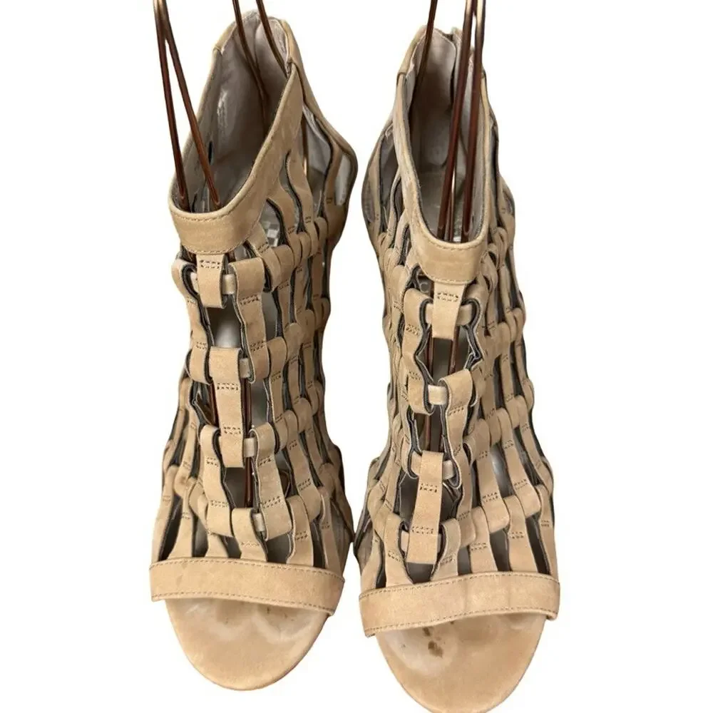 Vince Camuto Aventha Leather Cage Style High Heels Peep Toe Shoes Beige sz 7.5